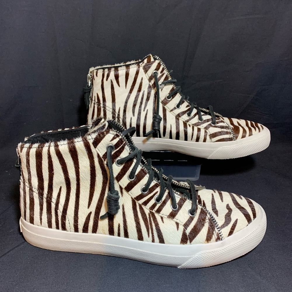 Sperry x Rebecca Minkoff High-Top Sneakers Athletic Zebra Calf hair sz 9 - Picture 2 of 8